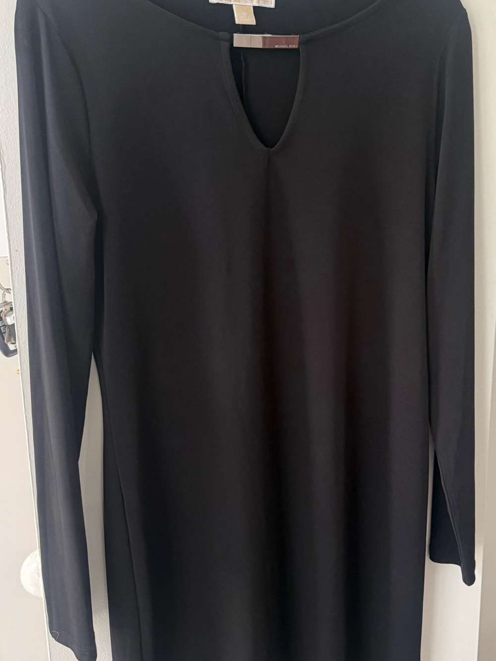 Michael Kors Black Long-Sleeve Keyhole Shift Top